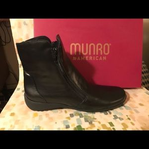 Munro boots